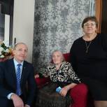 Партийцы поздравили жительницу Троицкого района со 100-летним юбилеем