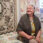 Инна Щеглова исполнила мечту пенсионерки из Атамановского дома-интерната