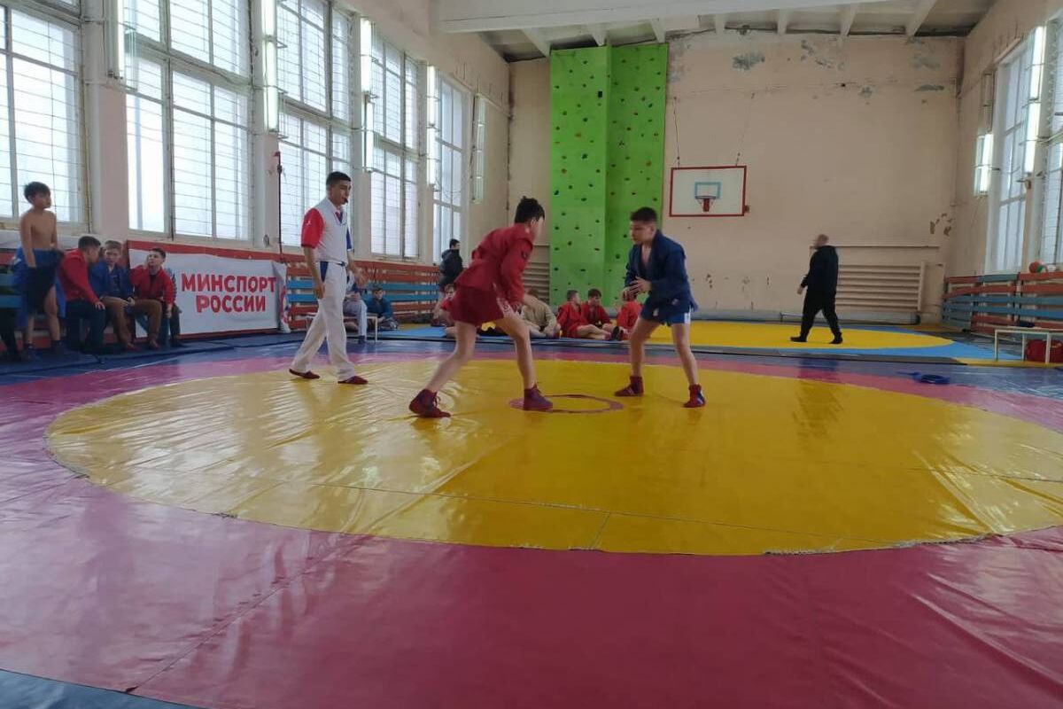 Городской юношеский турнир по самбо «Открытый ковер» прошел в Йошкар-Оле