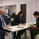 Партактив провёл выездной приём в Ульянино