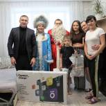 Ахмет Ишмухаметов принял участие в акции «Елка желаний»