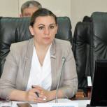Елена Мещерякова пообещала оказать содействие в ремонте детских садов №№23, 47, 120 и 147, включив необходимый перечень работ в программу выполнения наказов избирателей