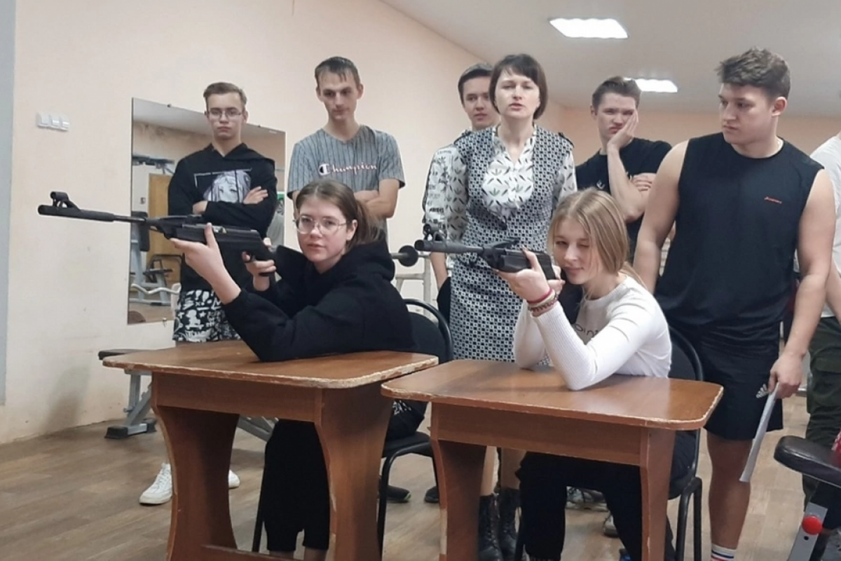 Вадские студенты отметили свой праздник спортивно-интеллектуальным квестом