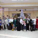 Для маленьких жителей Челябинской области партийцы провели Рождественские мероприятия