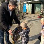 Депутат Госдумы Виктор Водолацкий принял участие в благотворительной акции «Елка желаний»