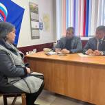 Прием граждан в Алатыре провели Евгений Таланов и Андрей Марушин