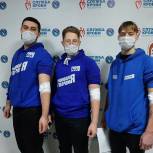 Активисты «Единой России» сдали кровь в рамках донорской акции