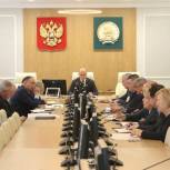 В Государственном Собрании состоялось заседание фракции партии «Единая Россия»