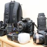Омская пресс-служба «Единой России» передала три фотоаппарата в детский фотокружок Стаханова