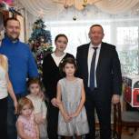 Благодаря акции «Ёлка желаний» исполнилась мечта девочки из Краснокамского района