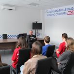 В штабе общественной поддержки прошел «Диалог на равных» с координатором партпроекта Сергеем Казаковым