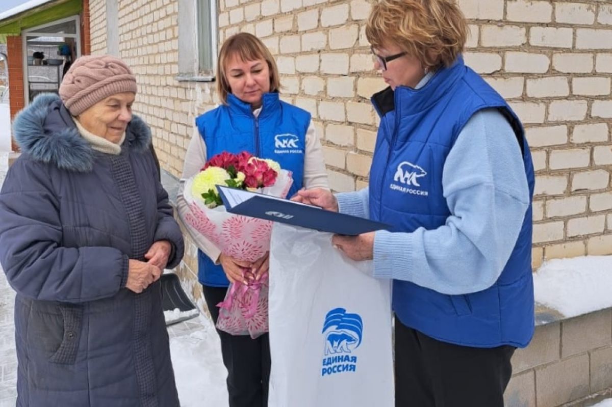 С Днём рождения, уважаемая Серафима Егоровна!