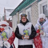 Моршанские молодогвардейцы поздравили с Новым годом детей, чьи отцы ушли на СВО
