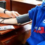 «Молодая Гвардия Единой России» и «Волонтёрская Рота» сдали более 20 литров крови для военнослужащих и жителей Донбасса