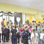 Воронежские активисты «Молодой Гвардии» и «Единой России» провели квест-игру для детей из Белгородской области