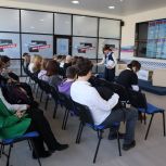 В Штабе общественной поддержки прошел тренинг по профессиональной ориентации для выпускников колледжа