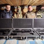 Медикаменты, тёплые вещи и окопные свечи: «Единая Россия» отправила помощь военнослужащим и медработникам в зону СВО