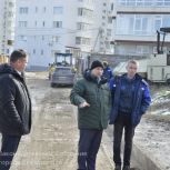 Владимир Немцев обсудил ремонт дороги с жителями ЖК «Тульский квартал»