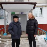 Владимир Токарев проверил состояние укрытий в Курске