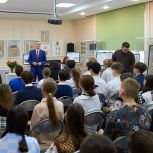 Выставка детских рисунков военных лет открылась в арт-салоне “На Никольской”