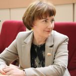 Елена Стифорова напомнила о мерах поддержки многодетных семей в Саратовской области
