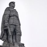Алтайские единороссы призывают жителей Болгарии встать на защиту памятника «Алеша»
