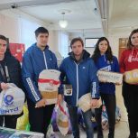 Волонтеры города Твери приняли участие в акции по сбору корма для бездомных животных
