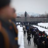 «Единая Россия» организовала мероприятия к 80-летию полного снятия блокады Ленинграда
