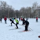 В Ульяновске «Единая Россия» устроила соревнования по лыжным гонкам