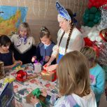 В Московской области по партпроекту «Крепкая семья» состоялась новогодняя экскурсия для детей из Бронниц