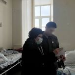 «Единая Россия» передала постельные принадлежности и продукты бойцам в госпитали Санкт-Петербурга