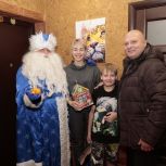 Депутаты от «Единой России» исполнили желания кузбасских детей