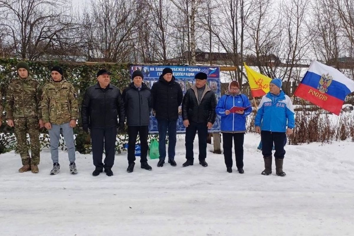 Футбольный турнир в честь защитников Отечества прошел в Комсомольском округе