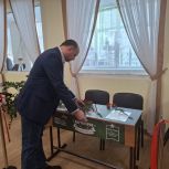 В Иркутской школе № 46 при поддержке «Единой России» открыли Парту Героя