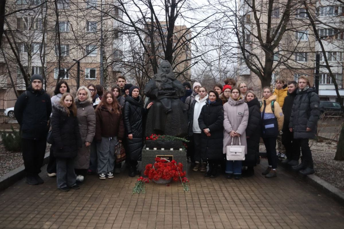 Единороссы Москвы организовали серию мероприятий к годовщине снятия  блокады  Ленинграда