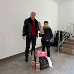 Маленькие жители города Магас получили новогодние подарки от единороссов