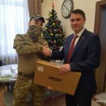 Депутат ЗСК от «Единой России» Денис Выпринцев поздравил бойцов СВО