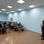 Александр Никошин провел встречу с участником СВО