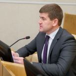 Депутат Государственной Думы Геннадий Панин озвучил проблему нехватки кадаверного материала в медицинских вузах, отметив его важность для обучения будущих медицинских работников