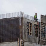 В Подольске продолжается строительство пристройки к школе в рамках реализации Народной программы партии