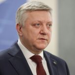Дмитрий Вяткин: «Единая Россия» обеспечит дополнительные права в сфере образования для участников СВО и членов их семей