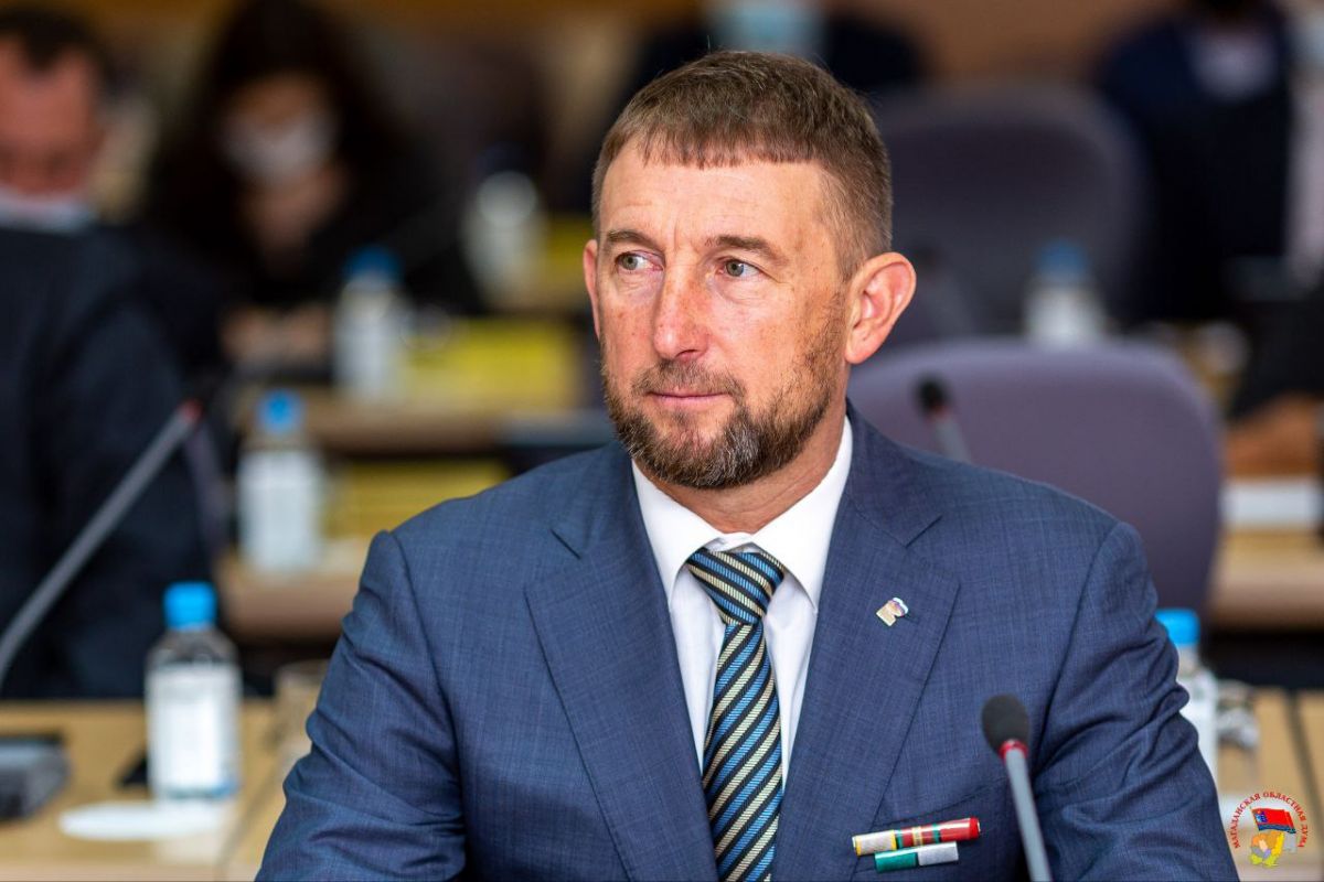 «Единая Россия» инициировала законопроект о бесплатном образовании для вдов и вдовцов участников СВО