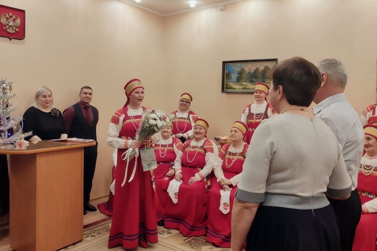 327 торжественных церемоний чествования юбиляров семейной жизни провели органы ЗАГС в 2025 году