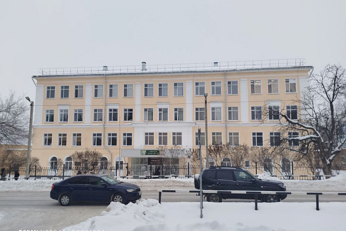 В Вятских Полянах завершен капитальный ремонт лицея имени Г. С. Шпагина