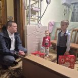 Депутат Госдумы Артем Бичаев в рамках акции «Ёлка желаний» исполнил новогодние мечты детей из Дагестана и Запорожской области