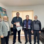 В Малгобеке детям вручили новогодние подарки от «Единой России»