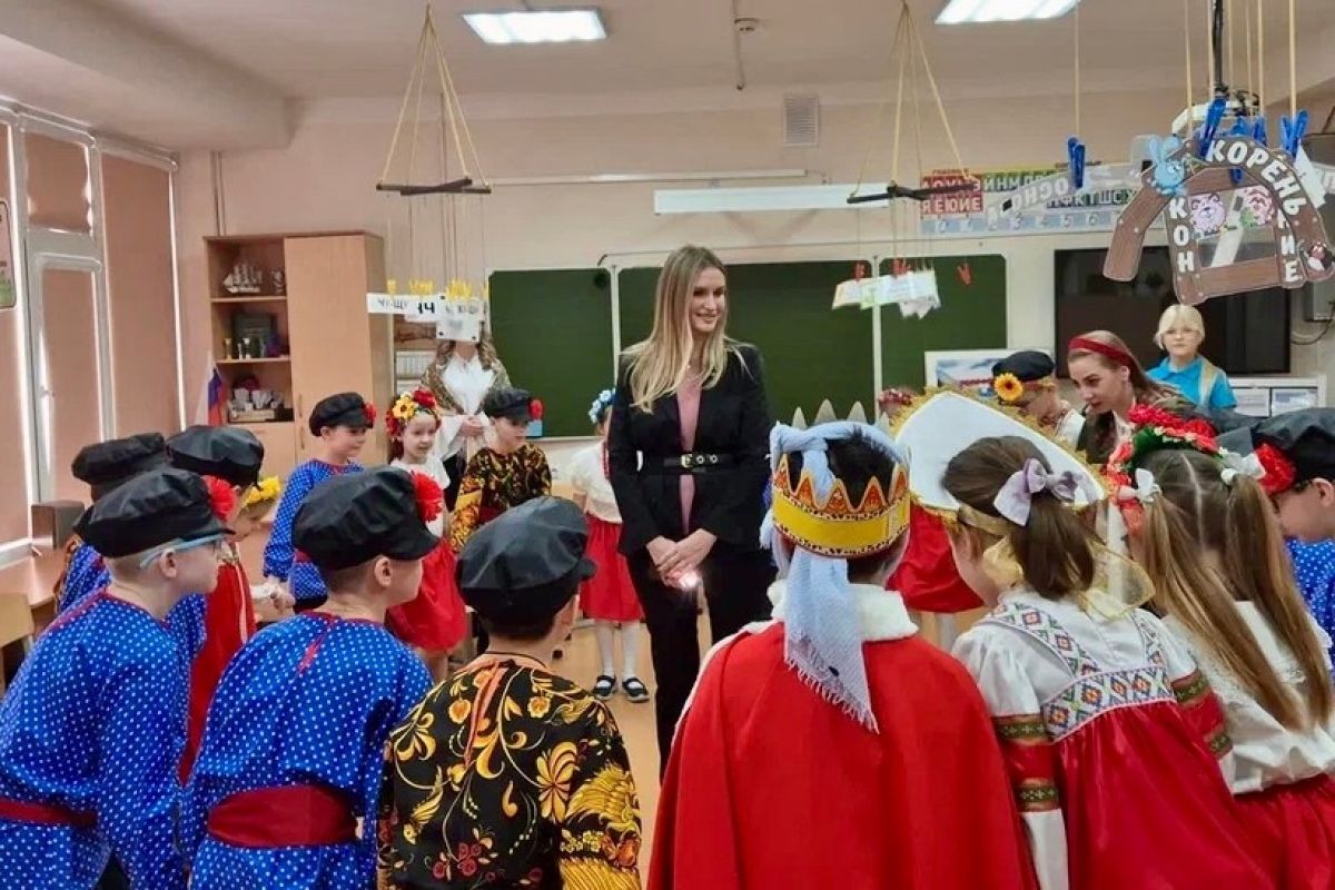 При участии «Единой России» для донских школьников провели акцию в честь Года единства народов России