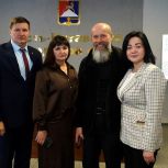Олег Колесников встретился с партийным активом Усть-Катава