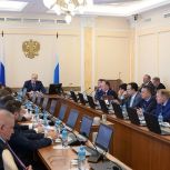 Денис Паслер направил 1,6 миллиарда рублей на ремонты дорог в 2026 году восьми муниципалитетам