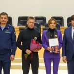 Тюменские бойцы СВО получили награды посмертно